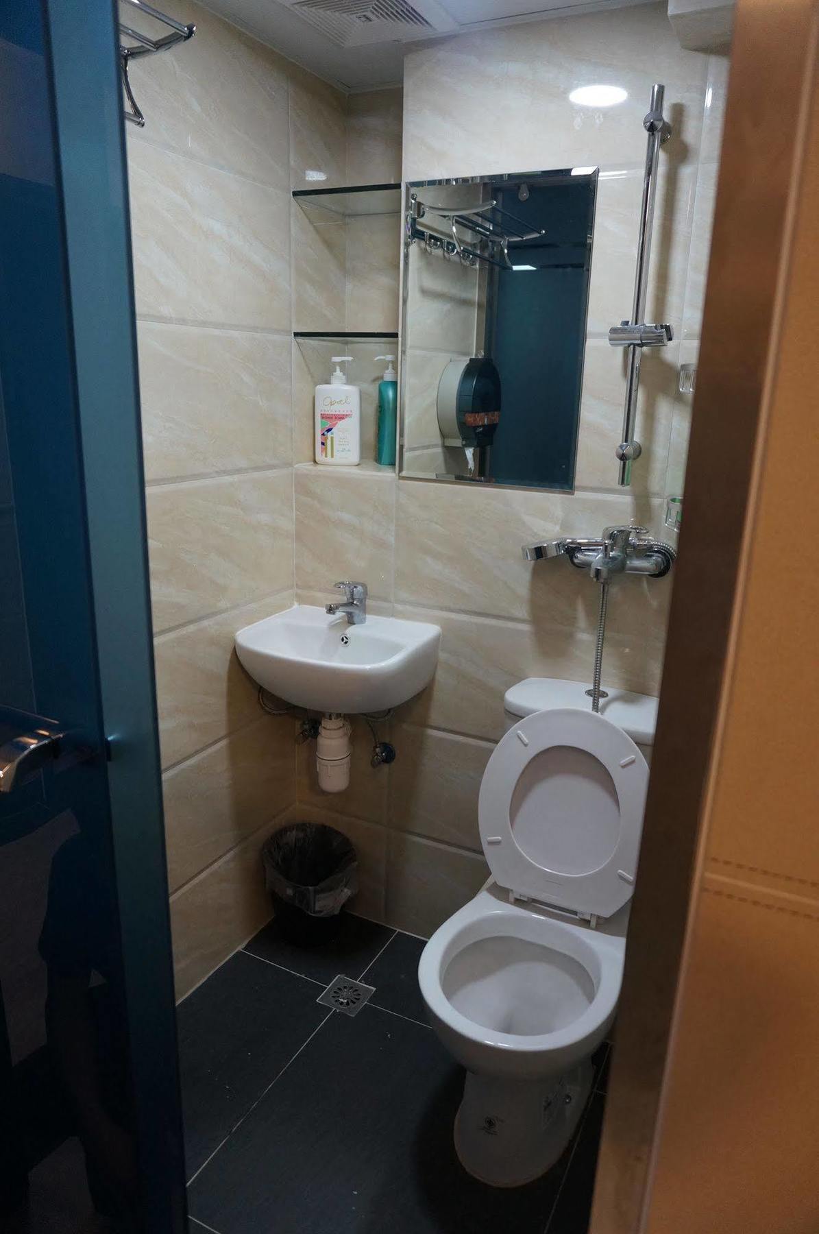 Prince Hotel Hong Kong Ngoại thất bức ảnh